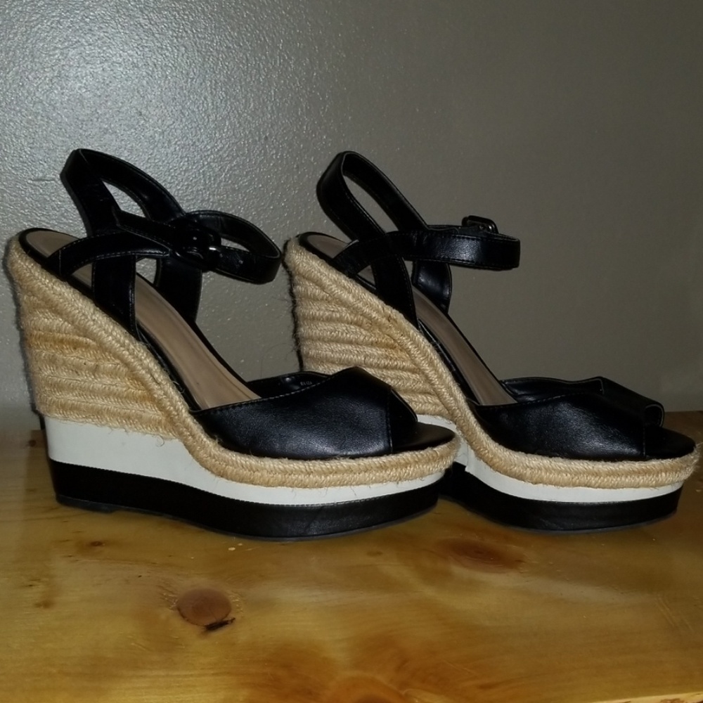 SBICCA of California Size 9M